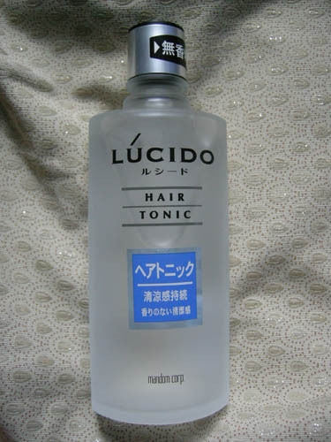 9956200-kgrhqfqee-vkmr4pbp33keyyjw6012_a2f46abe-1e43-4e36-b98d-a86ba29e78df.jpg LUCIDO Hair Tonic to prevent scalp dryness and control dandruff itch 200ml - Image 1