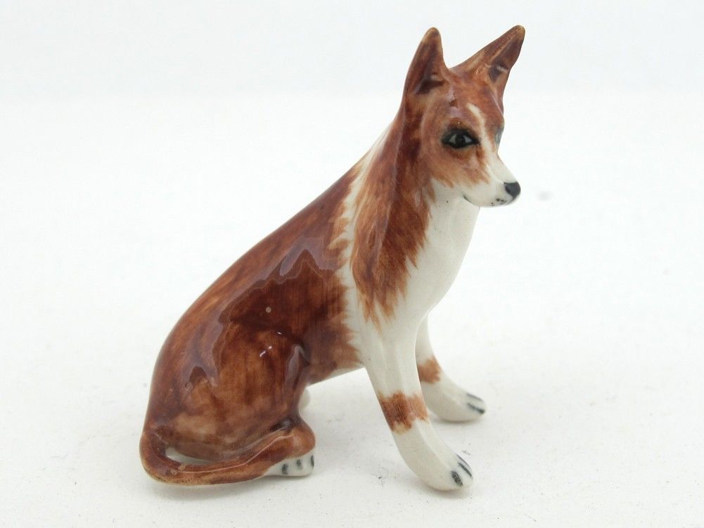 s-l1600_002d9c41-c364-4f9c-bf68-07d76dcee8cc.jpg Buy Dollhouse Miniatures Collectible Ceramic Collie Dog FIGURINE Animals - Image 1