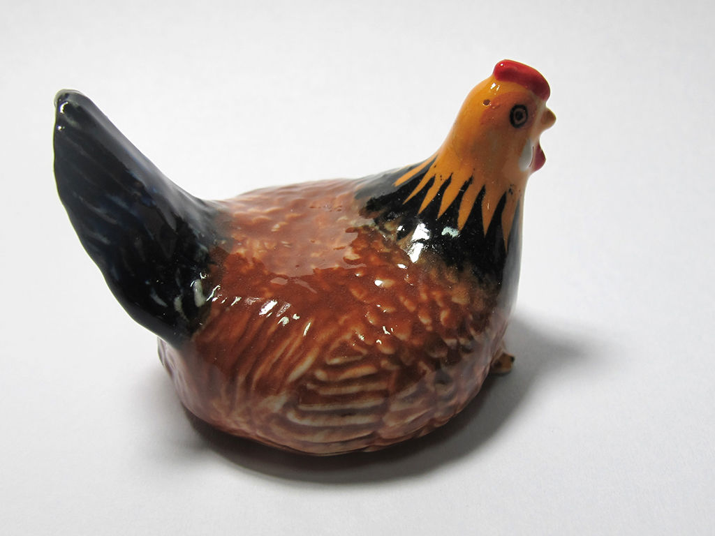 s-l1600_0ec9ddb6-a25c-4633-9199-155699f60572.jpg Buy Craft Miniature Collectible Porcelain Ceramic Fat Hen Rooster Farm Animal - Image 1
