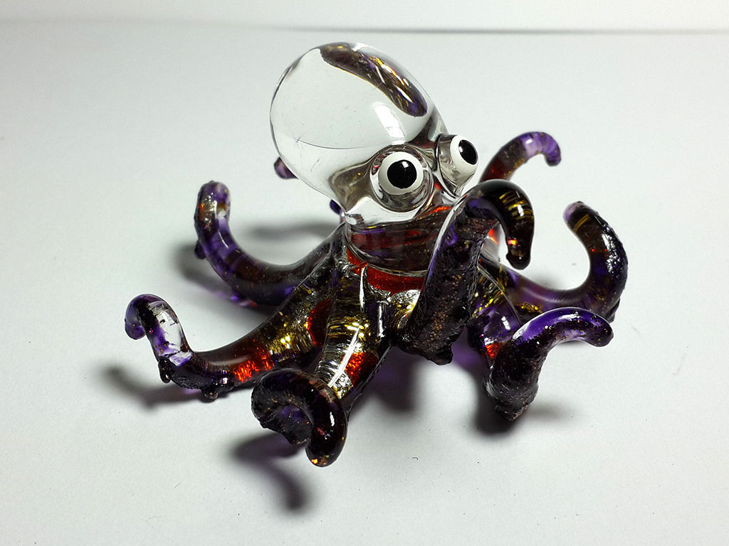 s-l1600_106aae57-3937-424f-b305-90113773cce3.jpg Buy Aquarium Handicraft MINIATURE HAND BLOWN GLASS Purple Octopus FIGURINE - Image 1
