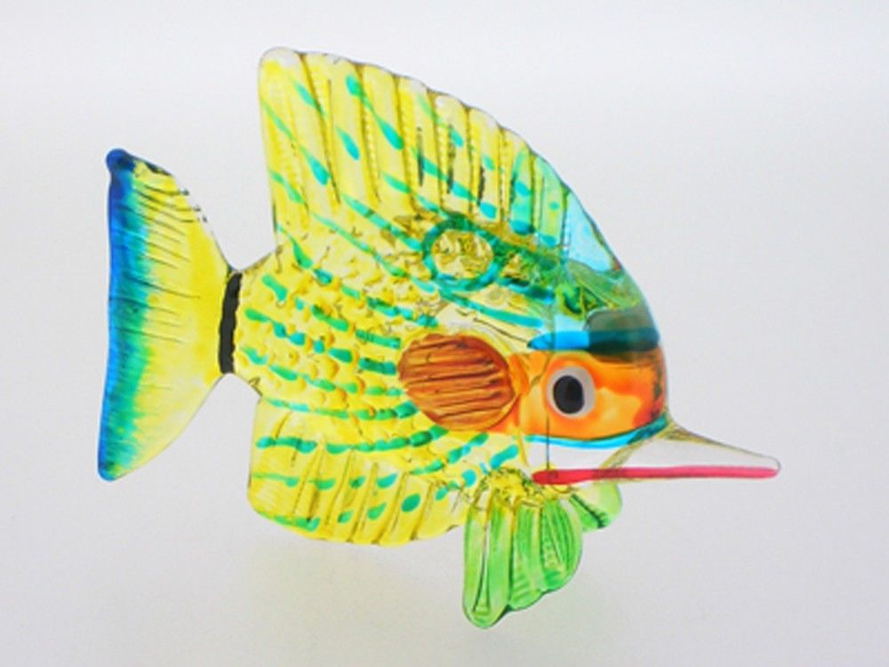 s-l1600_12fc78f5-06a6-4b72-b5e2-bb8ff6b49dad.jpg Buy Coastal Style Handicraft MINIATURE HAND BLOWN Art GLASS Fish FIGURINE - Image 1