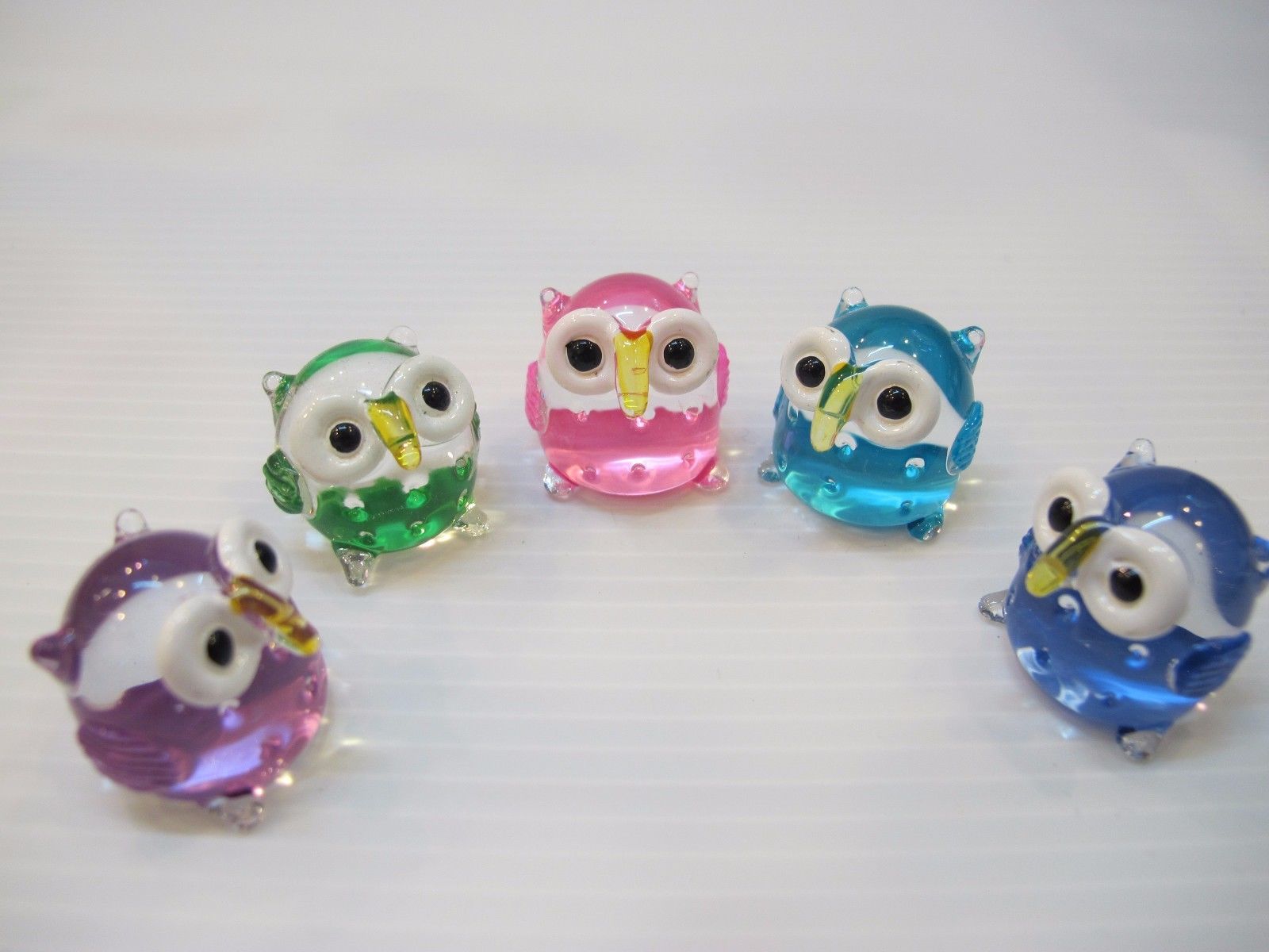 s-l1600_26afcf5c-e6cd-4b8e-910c-2139f8eb583d.jpg Buy Set of 5 Cute Handmade Craft Miniature Collectible Hand Blown Glass Owls - Image 1