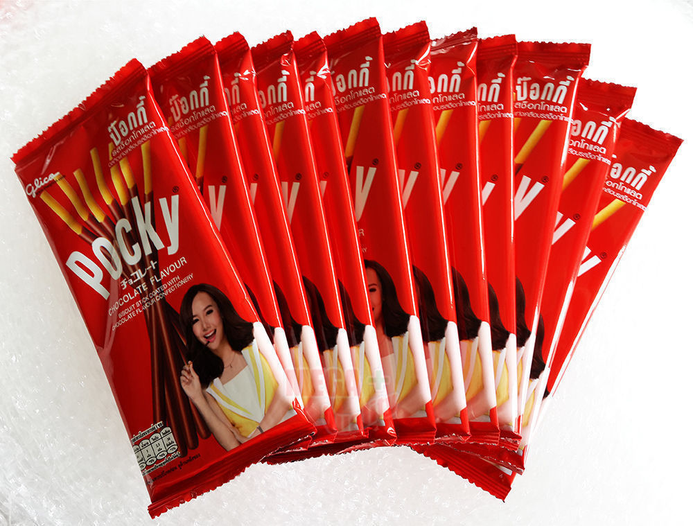 s-l1600_5f0fd92e-49a5-4dba-8317-104266540494.jpg Buy 12 x Pocky Fried Glico Biscuit stick Chocolate candy chewy Halal Approved - Image 1