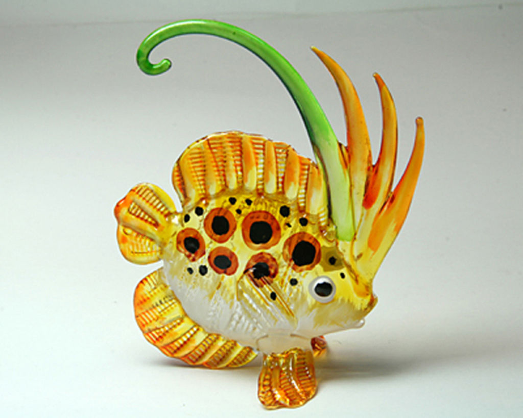 s-l1600_9c31e4e0-8859-49bc-83f4-e72bfaaa42dd.jpg Buy Aquarium Handcrafted MINIATURE HAND BLOWN GLASS Fish FIGURINE Collection # 133 - Image 1
