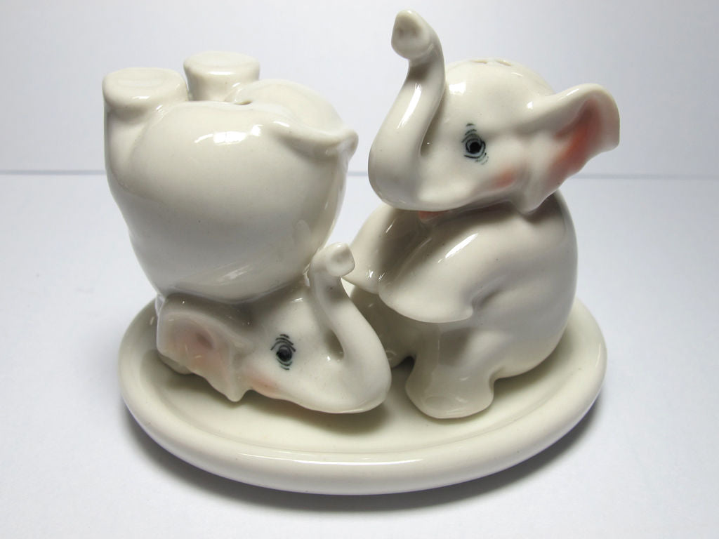 s-l1600_a1faea3b-8d7e-458d-b60c-9ed7a1679b93.jpg Buy Craft Miniature Collectible Porcelain White Elephant Salt and Pepper S&P - Image 1