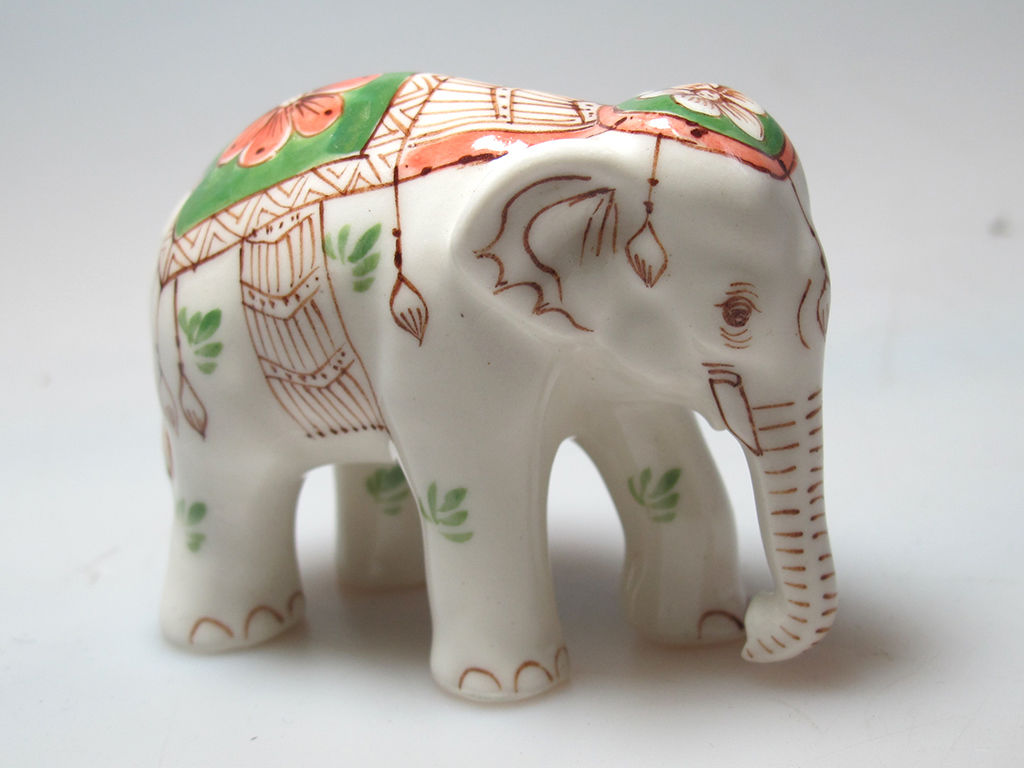 s-l1600_c552aa46-c020-4fb5-bace-8903e33b4cfb.jpg Buy Doll house Miniature Collectible Ceramic Siam ELEPHANT Figurine Wild Animal No 1 - Image 1