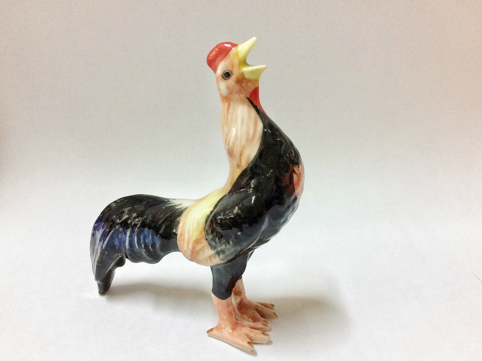 s-l1600_e9b3fd64-0a86-42f7-b684-ecacf900011d.jpg Buy Craft Miniature Collectible Porcelain Ceramic Fighting Cock Rooster Farm Animal - Image 1